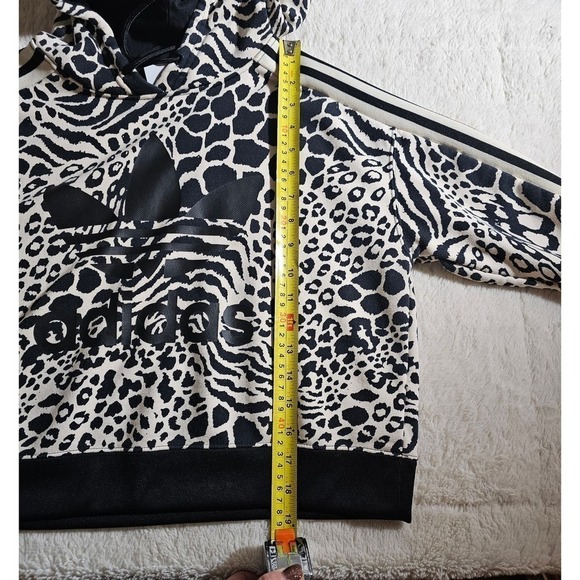 Adidas Leopard print hoodie Jacket‎ XS. Animal prints Croptop. Active. Sporty. - Picture 6 of 9